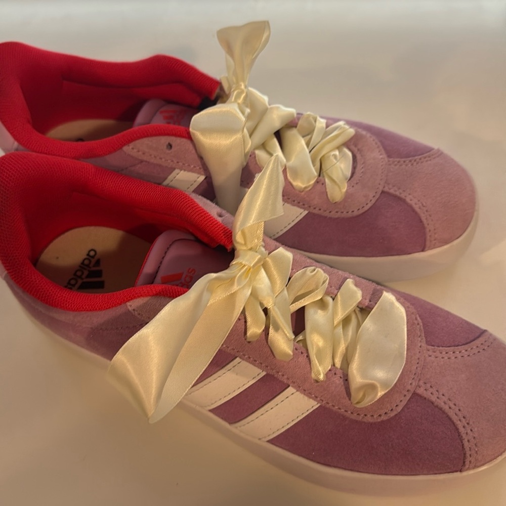New cute adidas ribbon shoes